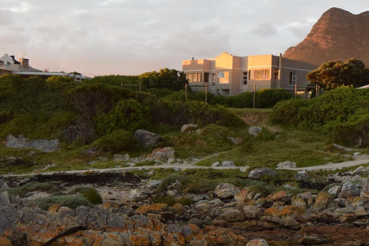 Strandloper Apartments Hermanus Kültér fotó