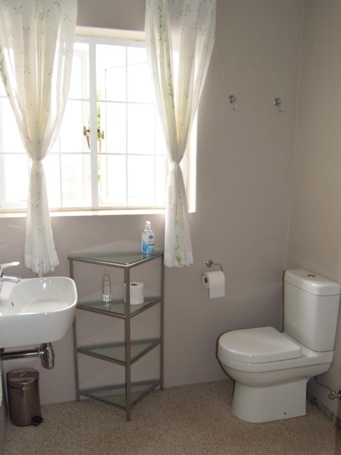 Strandloper Apartments Hermanus Kültér fotó
